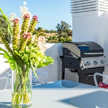Semesterbostad Vacation I Casa Isabel, Private Pool With Infinity Views, Bbq, New Built, Luxury Condo, Location *