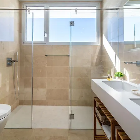 Casa Isabel: Luxury With Private Infinity Pool Holiday home